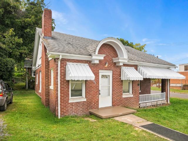 108 Valley St
