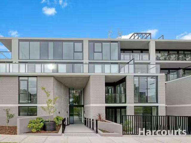 108B/12 Powlett Street, HEIDELBERG, VIC 3084 Apartment for R.