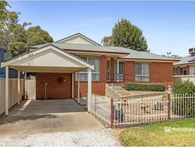 108B Mitchell Street, Echuca House for rent Listed by Hayley.