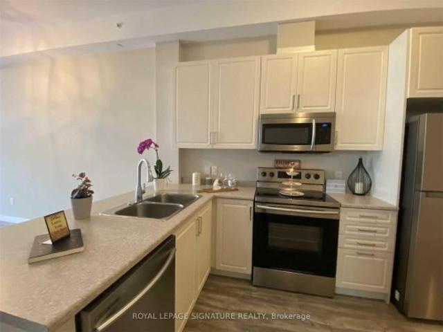 108B 85 Morrell Street E, Brantford, ON, N3T 4J6 townhouse for lease | Listing ID X13804 | Royal LePage