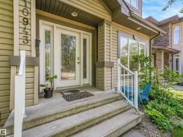 10943 76 Avenue, Edmonton, AB, T6G 0J6 house for sale Listi.