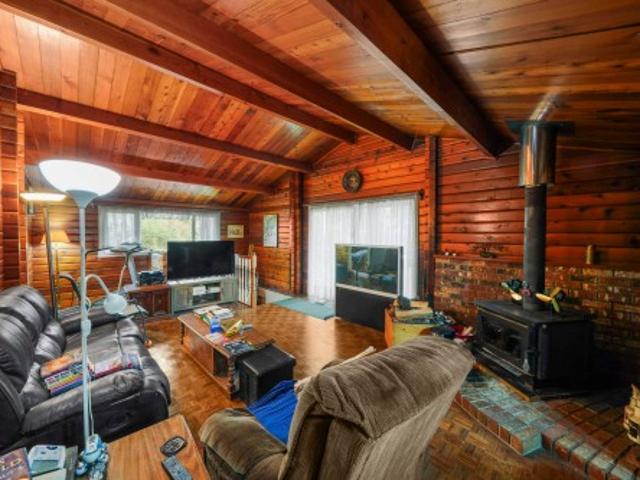 10941 Street, Maple Ridge, BC, V2W 1Z7 Luxury House for sale | Listing ID R3054 | Royal LePage Carriage Trade Luxury Properties