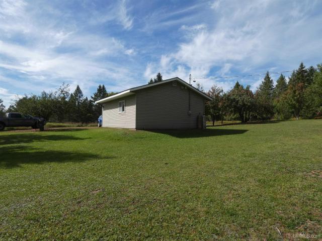 10947 S Section 6 Road