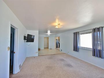 10945 Highway 65