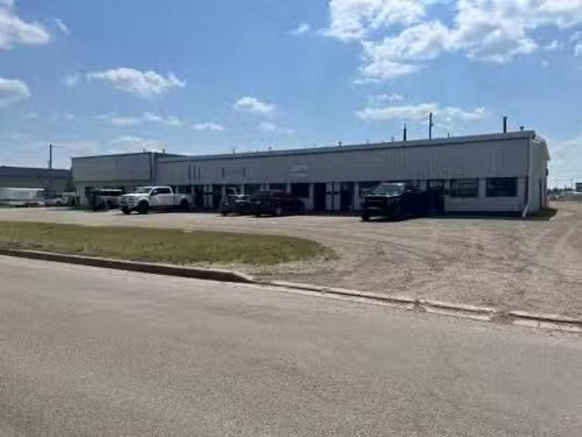 10949 92 Avenue, Grande Prairie, AB, T8V 3J3 commercial for.