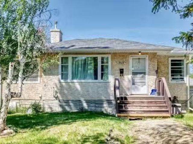 10958 65 Avenue, Edmonton, AB, T6H 4R6 house for sale Listi.