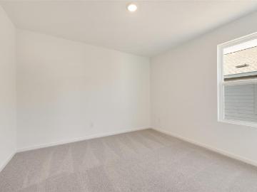 1095 Neyland Drive