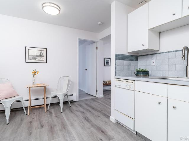 1095 Rte 9W, Nyack, NY 10960 | MLS #994363