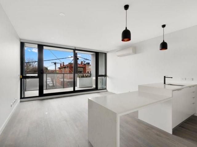 109/67B Poath Road, Murrumbeena