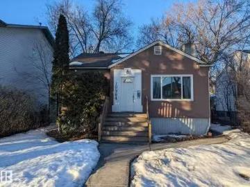 Queen Alexandra, Edmonton, Alberta - Garden