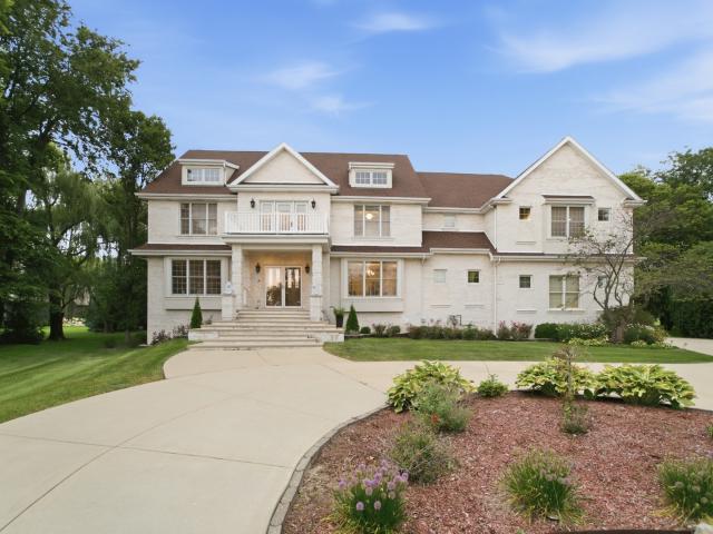 1096 Country Lane