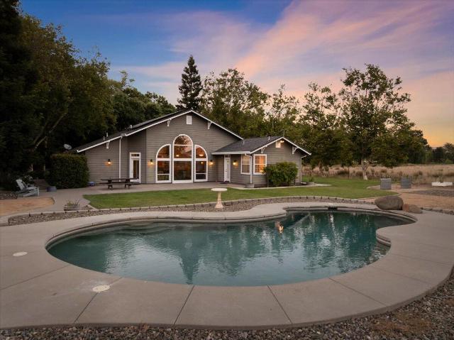10975 Shasta Boulevard