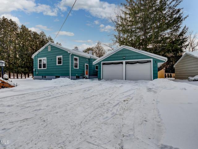 1097 E German St. Extension