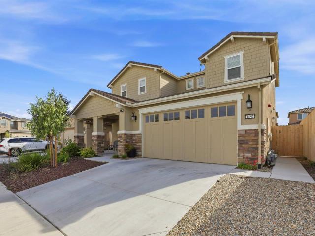 1097 Sunridge Drive