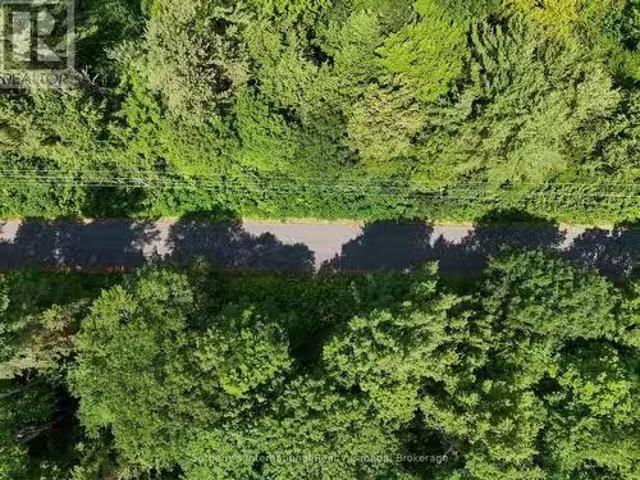 1098 Old Hwy 117, Lake Of Bays Ridout, ON, P0B 1A0 vacant.