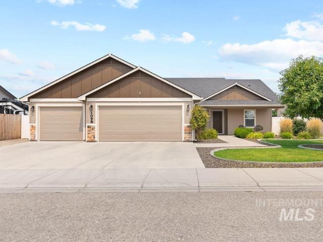 1098 Homestead Dr