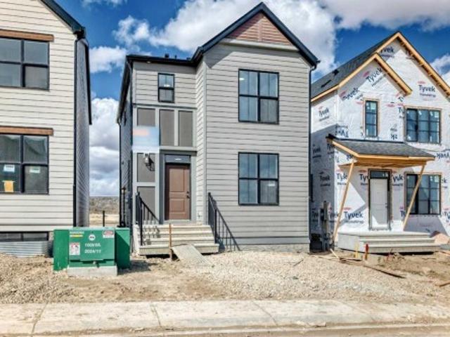 1098 Sawgrass Link Nw, Airdrie, AB, T4B 5V2 house for sale | Listing ID A2305 | Royal LePage