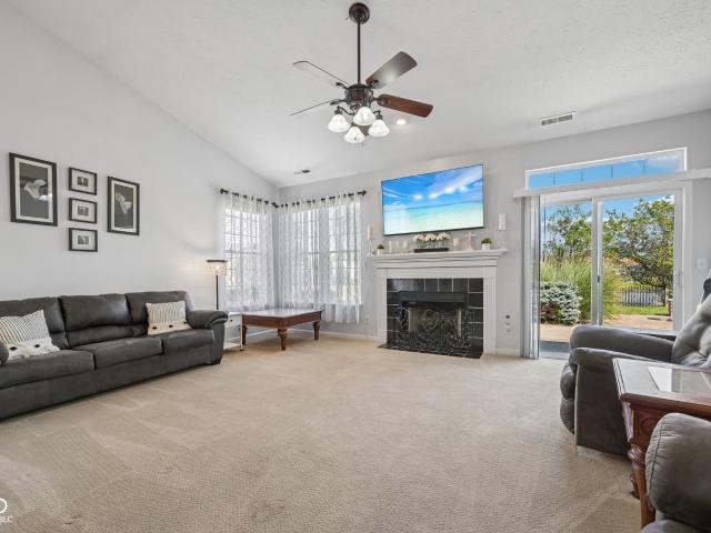 1098 Springwater Circle