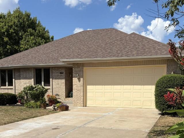 1099 E Nottingham Lane