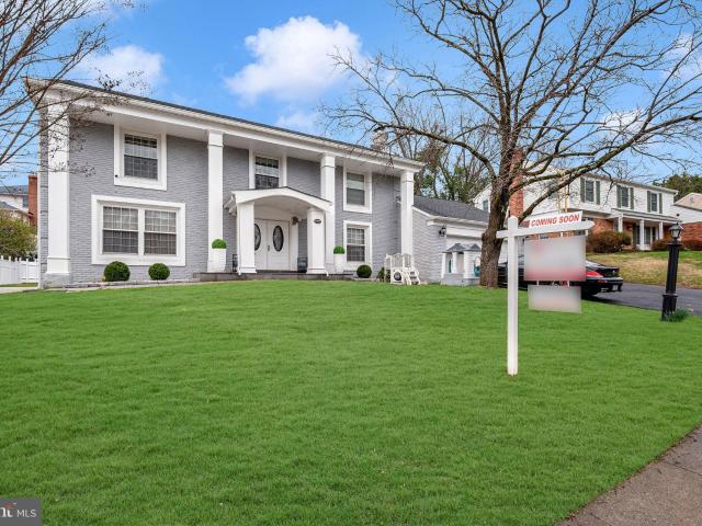 10904 Gainsborough Rd, Potomac, MD 20854 | MLS #MDMC2244
