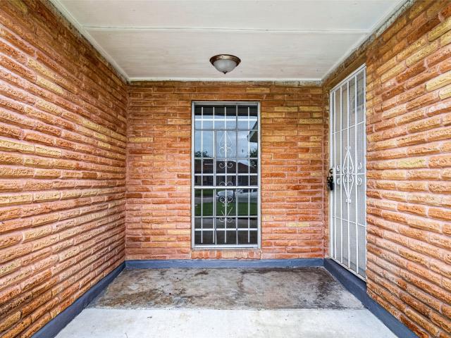 10906 Triola Lane