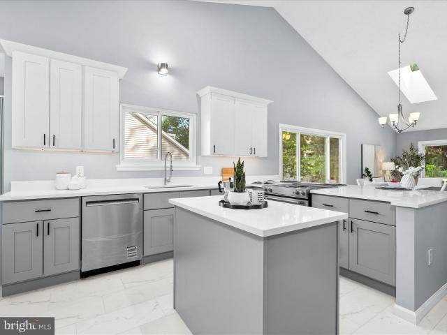 10909 clara barton ct, fairfax, us, va