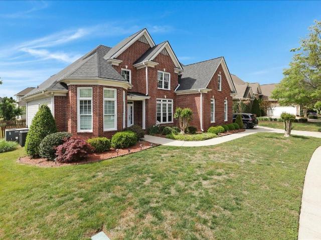 1090 Norfolk Green Circle