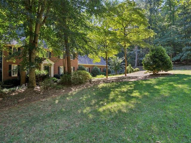 1090 Applecross Drive