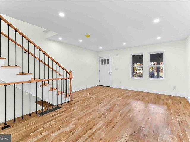 1090 Eddystone Ave, Eddystone, PA 19022 | MLS #PADE2111