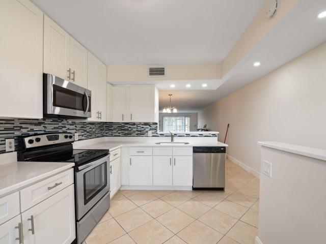 1090 Guildford E, Unit 1090, Boca Raton, FL 33434 | MLS #R11148
