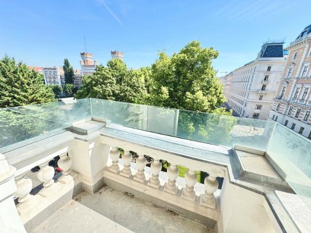 1090 Wien ERSTBEZUG NACH SANIERUNG | REPRÄSENTATIVE 4 ZIMMER MIT BALKON | TOPLAGE IN U BAHN NÄHE