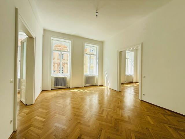 1090 Wien EXKLUSIVER ALTBAU | ERSTBZUG | 4 ZIMMER | | KINDERSPITALGASSE