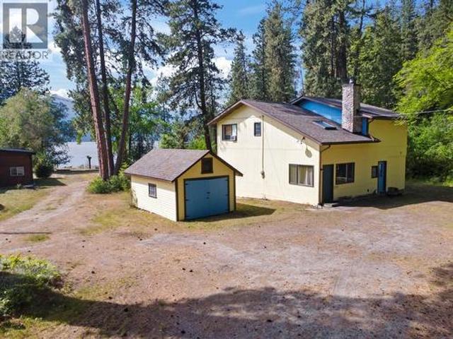 10917 3A Highway, Sanca, BC, V0B 1A2 house for sale | Listing ID 10389 | Royal LePage