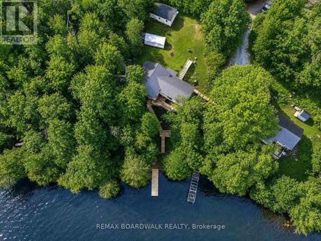 1091 Big Clear Lane, Frontenac Centre, ON, K0H 0B6 house for sale | Listing ID X13604 | Royal LePage