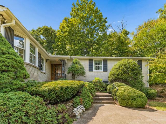 1091 Hidden Valley Rd