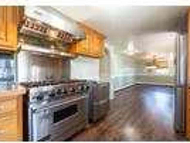 1091 S Main St Southington, CT 06479
