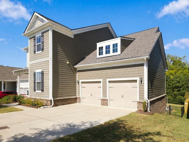 1092 Amelia Park Dr