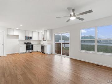 1092 Black Bear Dr, House Springs, MO 63051 | MLS #26008