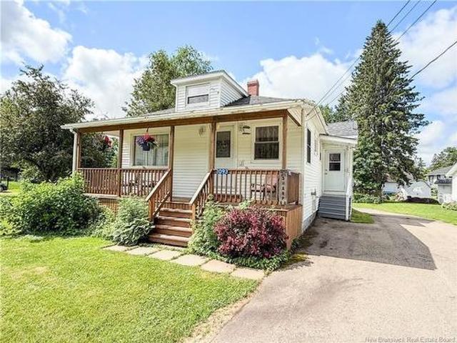 1093 Main St, Sussex Corner, NB, E4E 2Z9 house for sale | Listing ID NB142062 | Royal LePage