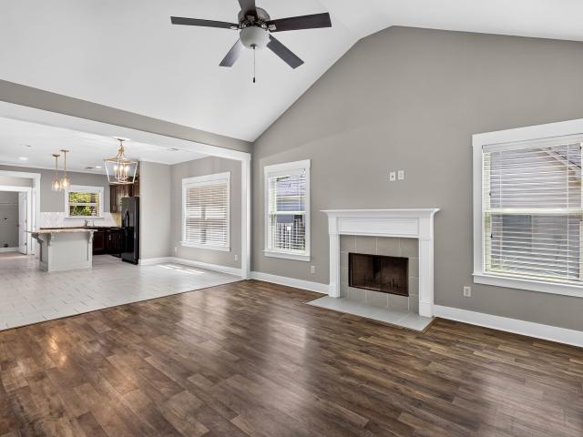 1093 Garnet Drive
