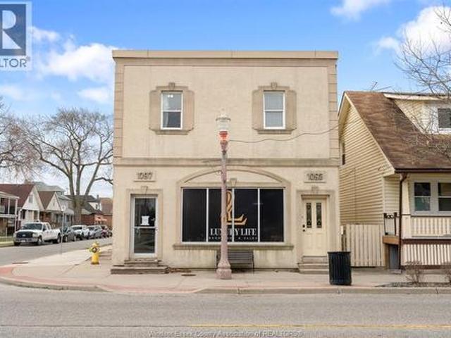 1093 1 Erie Street, Windsor, ON, N9A 3Z2 house for sale | Listing ID 26015 | Royal LePage