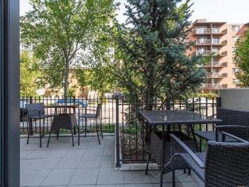 Connaught, Calgary, Alberta - Office room