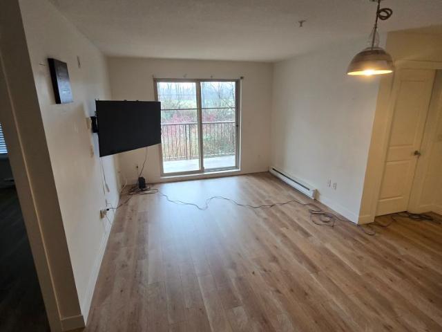 #109 45559 Yale Road