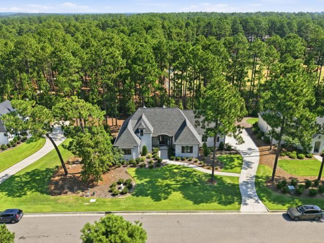 109 Chanticleer Drive