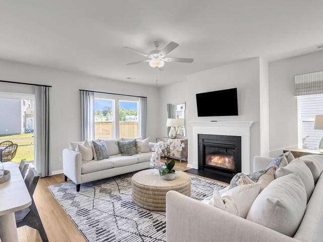 109 Clarabelle Lane