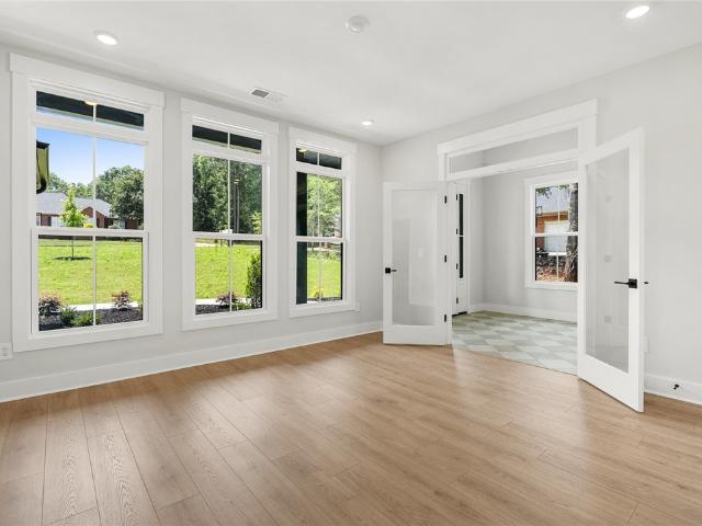 109 Creekwalk Drive