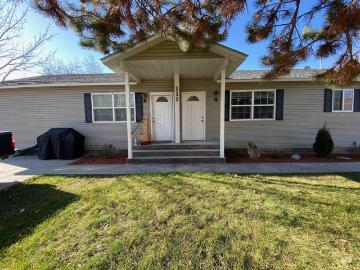 109 Adams St