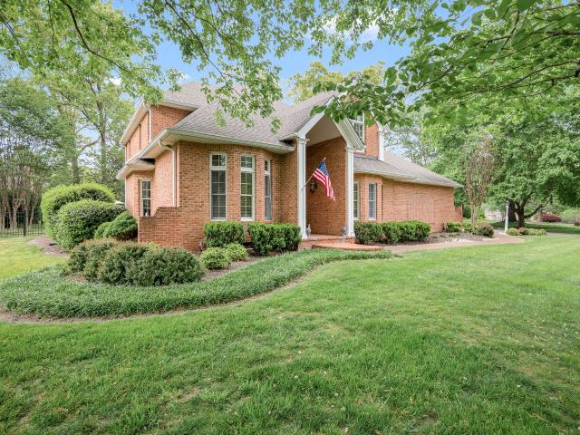 109 Albemarle Dr, Tullahoma, TN 37388 | MLS #3259