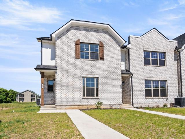 109 Blackberry Lane