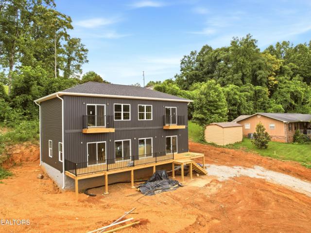 109 Breezeway Lane